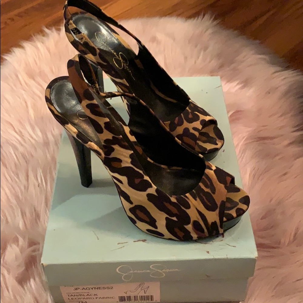 Jessica Simpson Leopard slingback heel